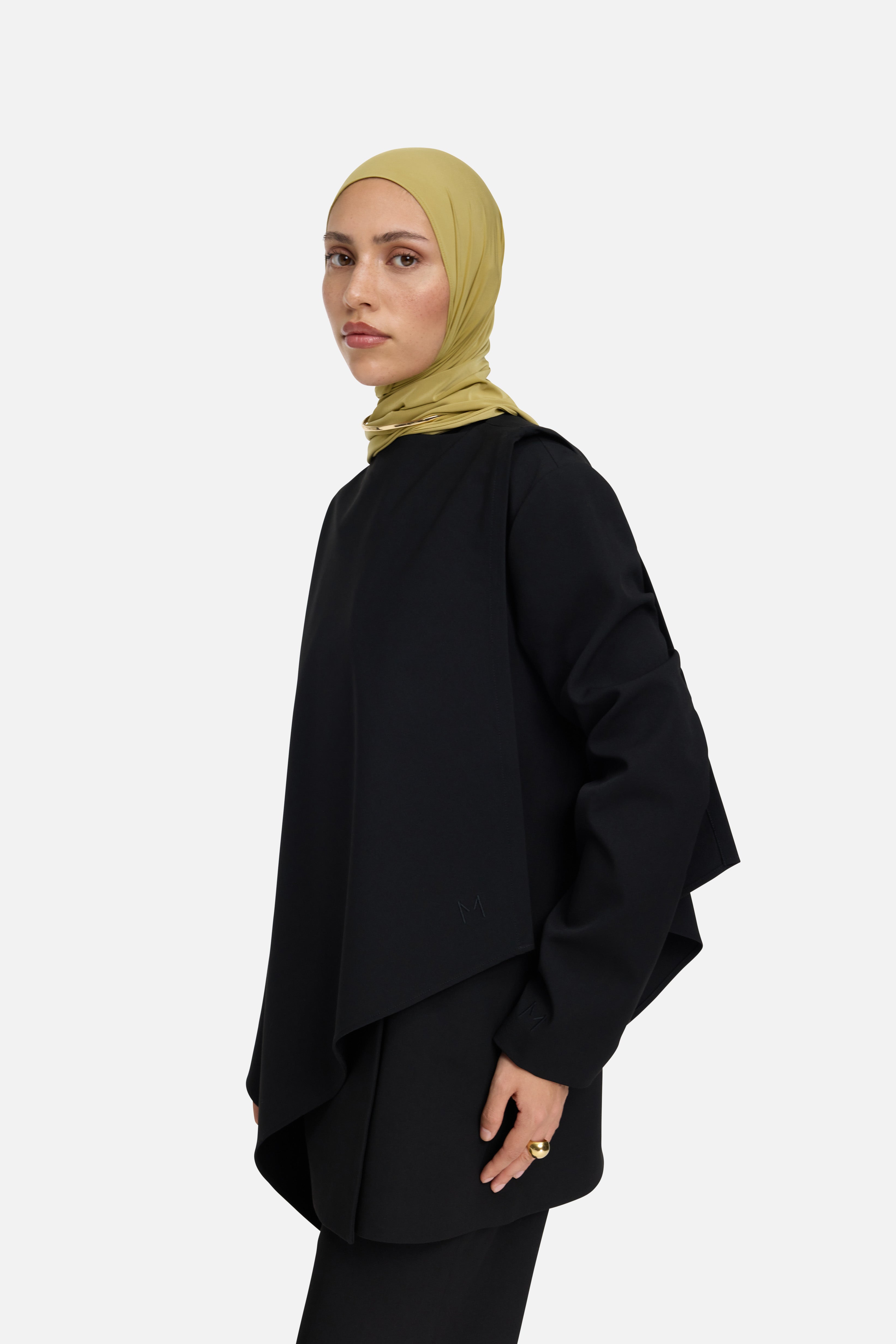 Tailored Cape | Black