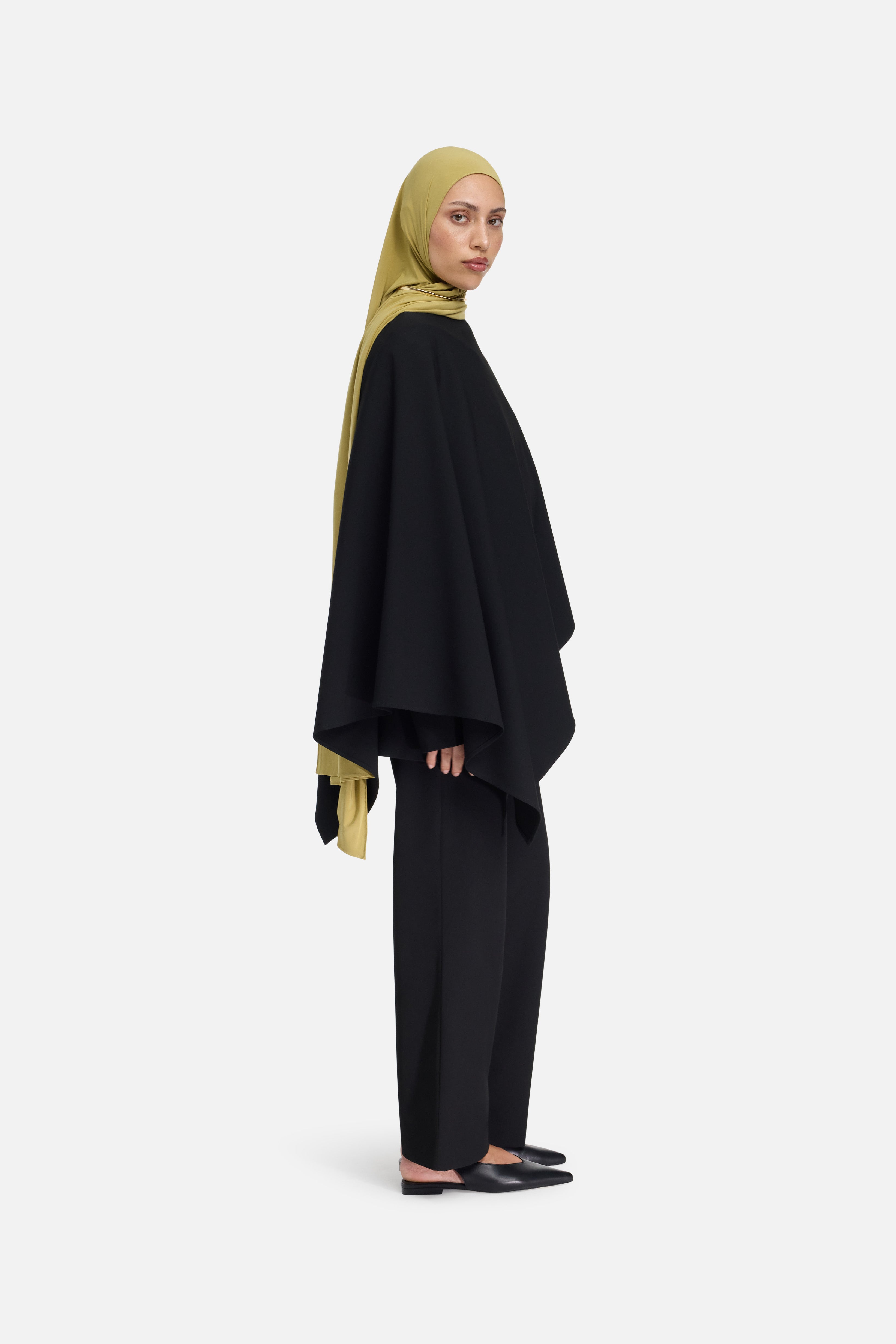 Tailored Cape | Black